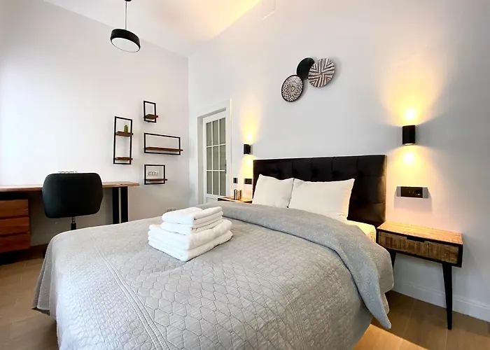 10 Council Square Apartment Brasov