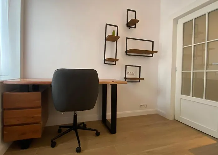 10 Council Square Apartment